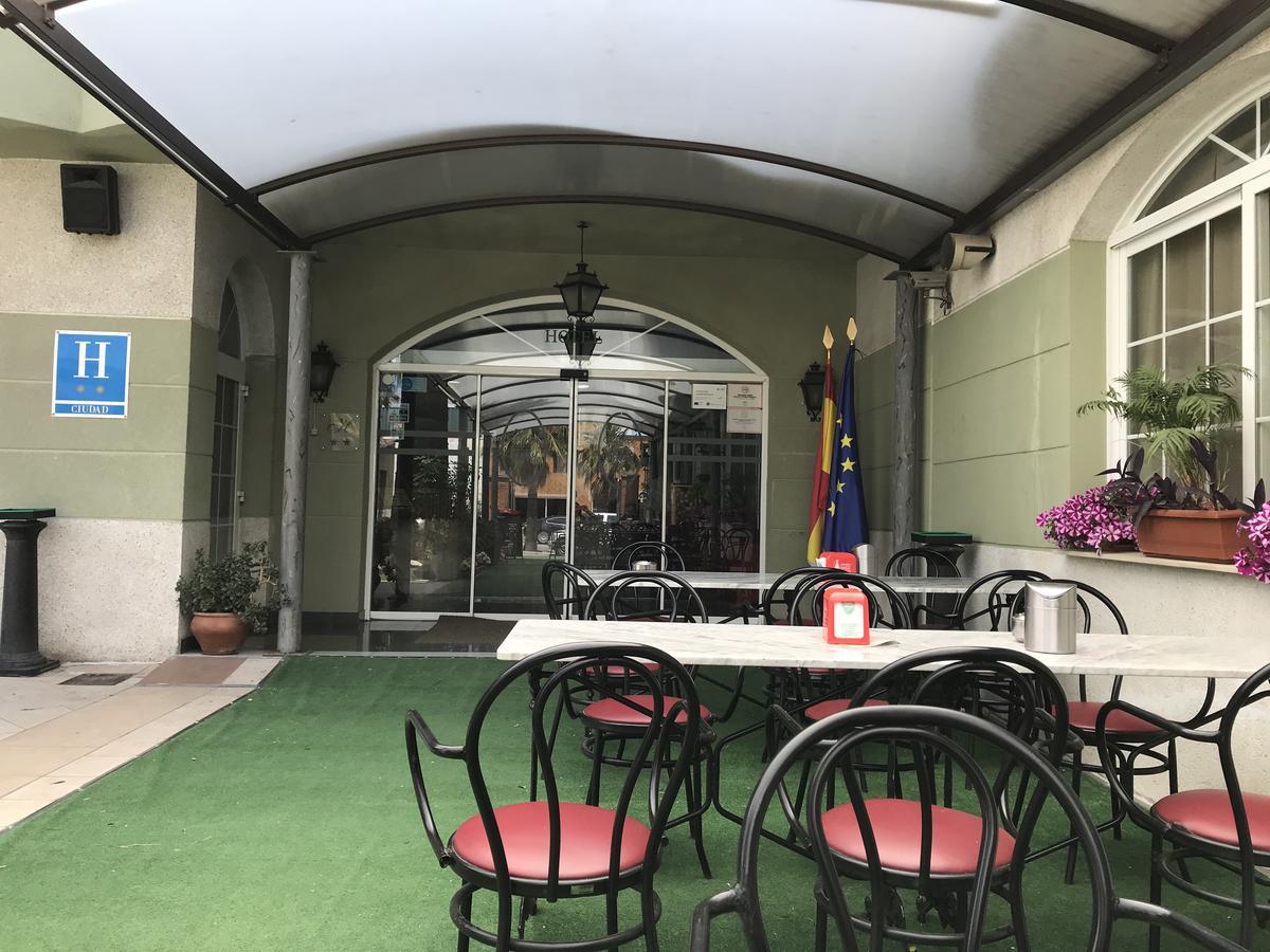 Hospedium Hotel Twist Torredonjimeno Kültér fotó