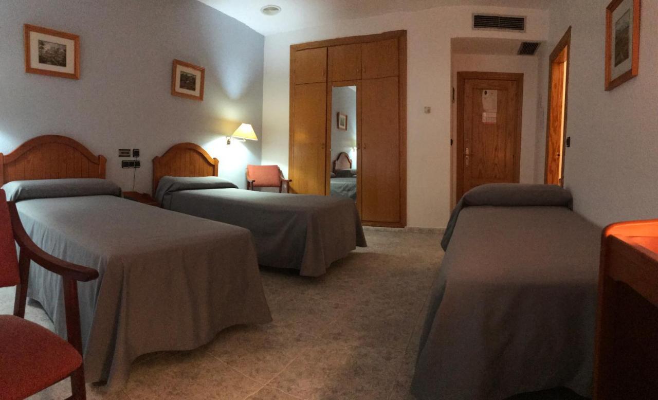 Hospedium Hotel Twist Torredonjimeno Kültér fotó