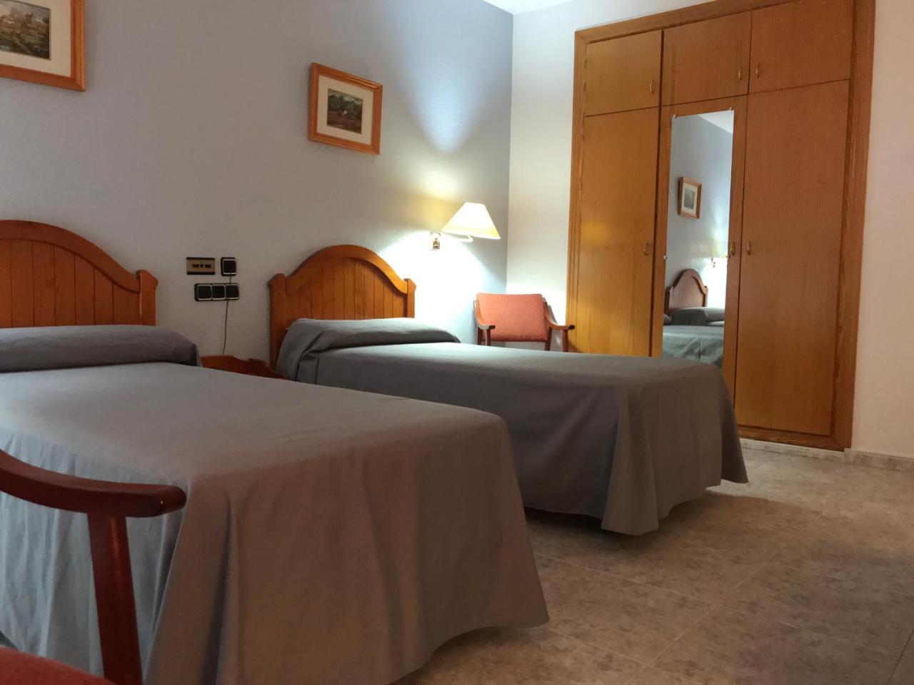 Hospedium Hotel Twist Torredonjimeno Kültér fotó