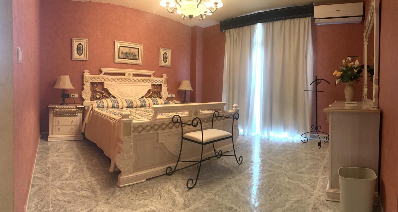 Hospedium Hotel Twist Torredonjimeno Kültér fotó