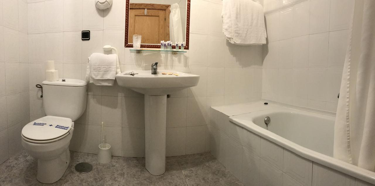 Hospedium Hotel Twist Torredonjimeno Kültér fotó